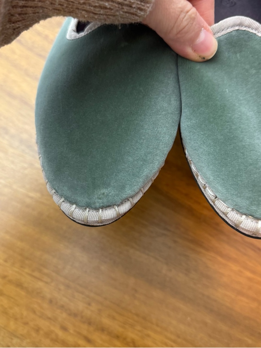Flabelus Shikoku Women's Velvet Slip-On Flats in Sage Green Size 39 - Picture 10 of 10